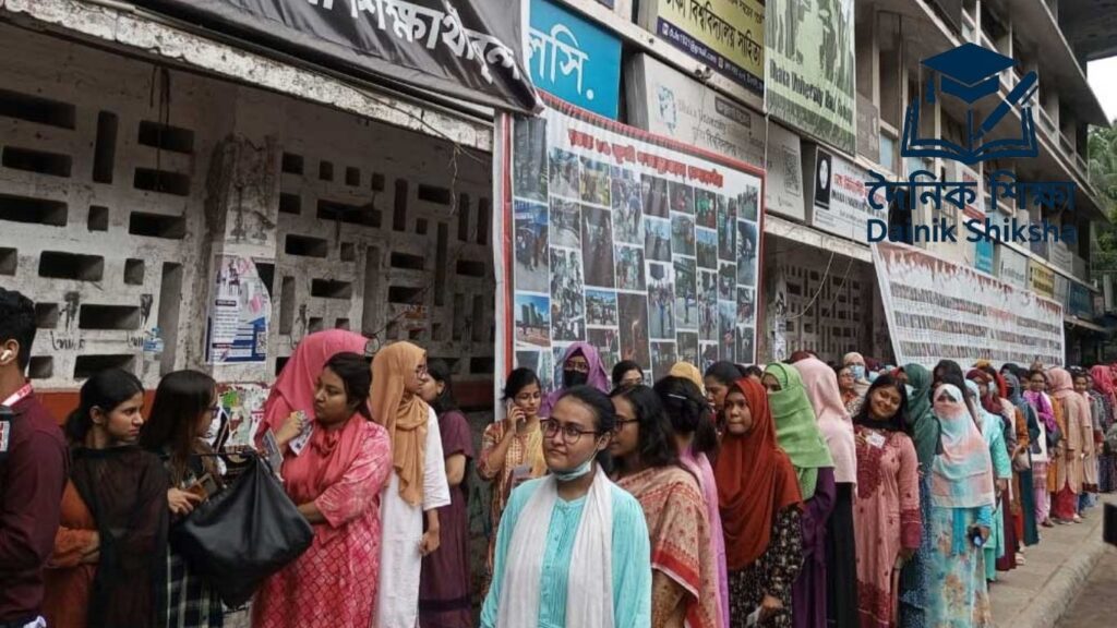 ডাকসু নির্বাচনের ফলের অপেক্ষায় উত্তেজনায় ঢাকা বিশ্ববিদ্যালয় ক্যাম্পাস